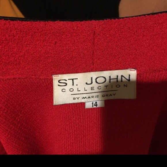 COPY - ST JOHN COLLECTION IN GOLD HARDWARE - Picture 3 of 4